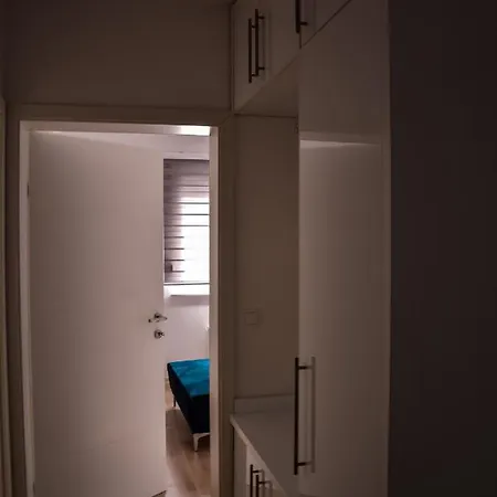 Apartman Amarmin דירה טוזלה