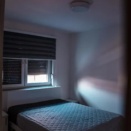Apartman Amarmin דירה טוזלה