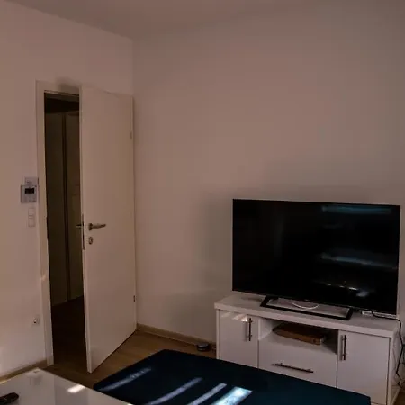 Apartman Amarmin * טוזלה